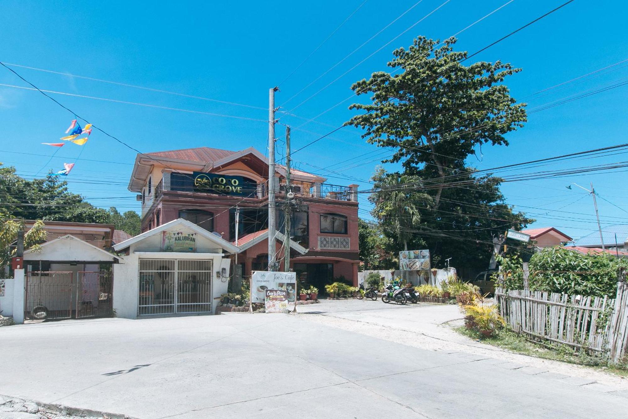 Reddoorz At Coco Grove Tourist Inn Panglao Exterior photo